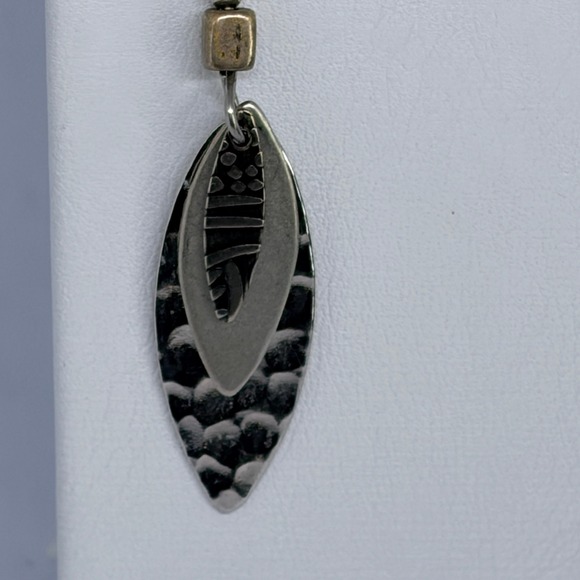 Dangle Earrings Vintage Mixed Metal Hammered Leaf Boho Artisan Two Tone Drop - Picture 3 of 5